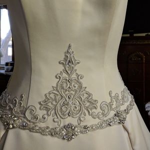 NEW WITH TAGS.Private Label by G Weeding dress